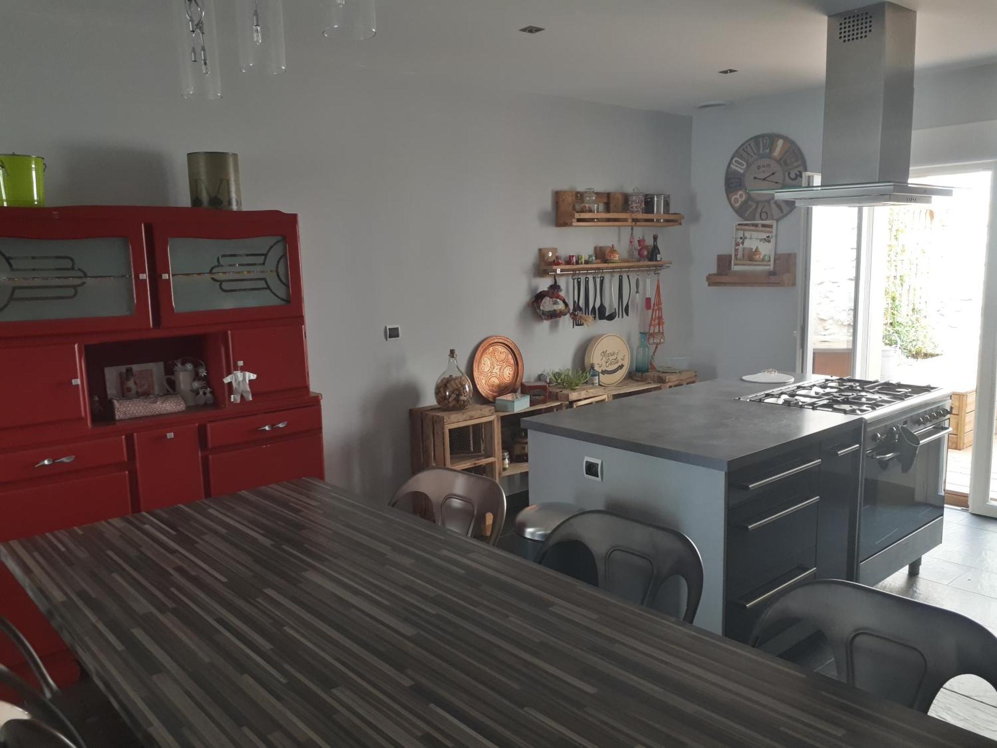Maison De Village Avec Sa Charmante Petite Cour Interieure 플뢰리 외부 사진